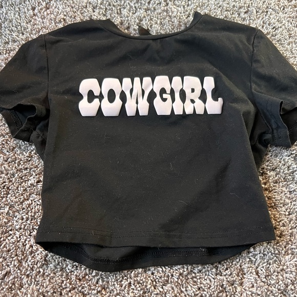 small womens t-shirts and sweats they are from shein,underamour,forever21,Adidas - Picture 9 of 16